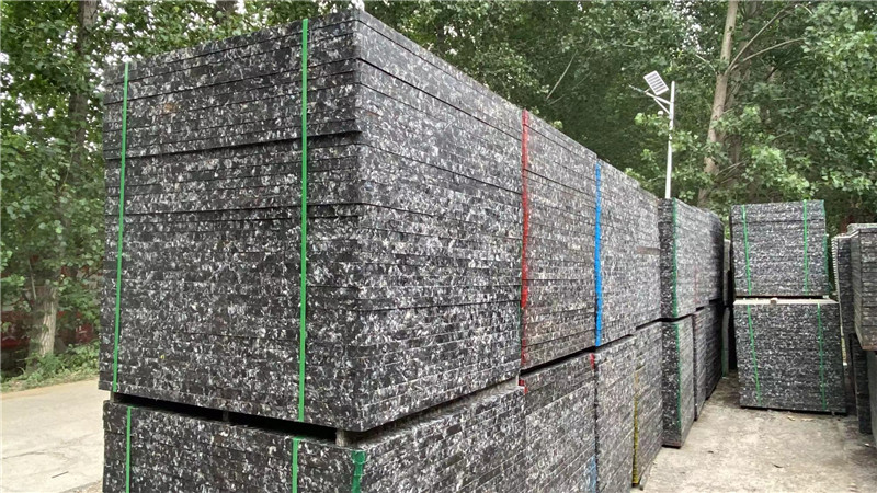 Fiberglass pallet